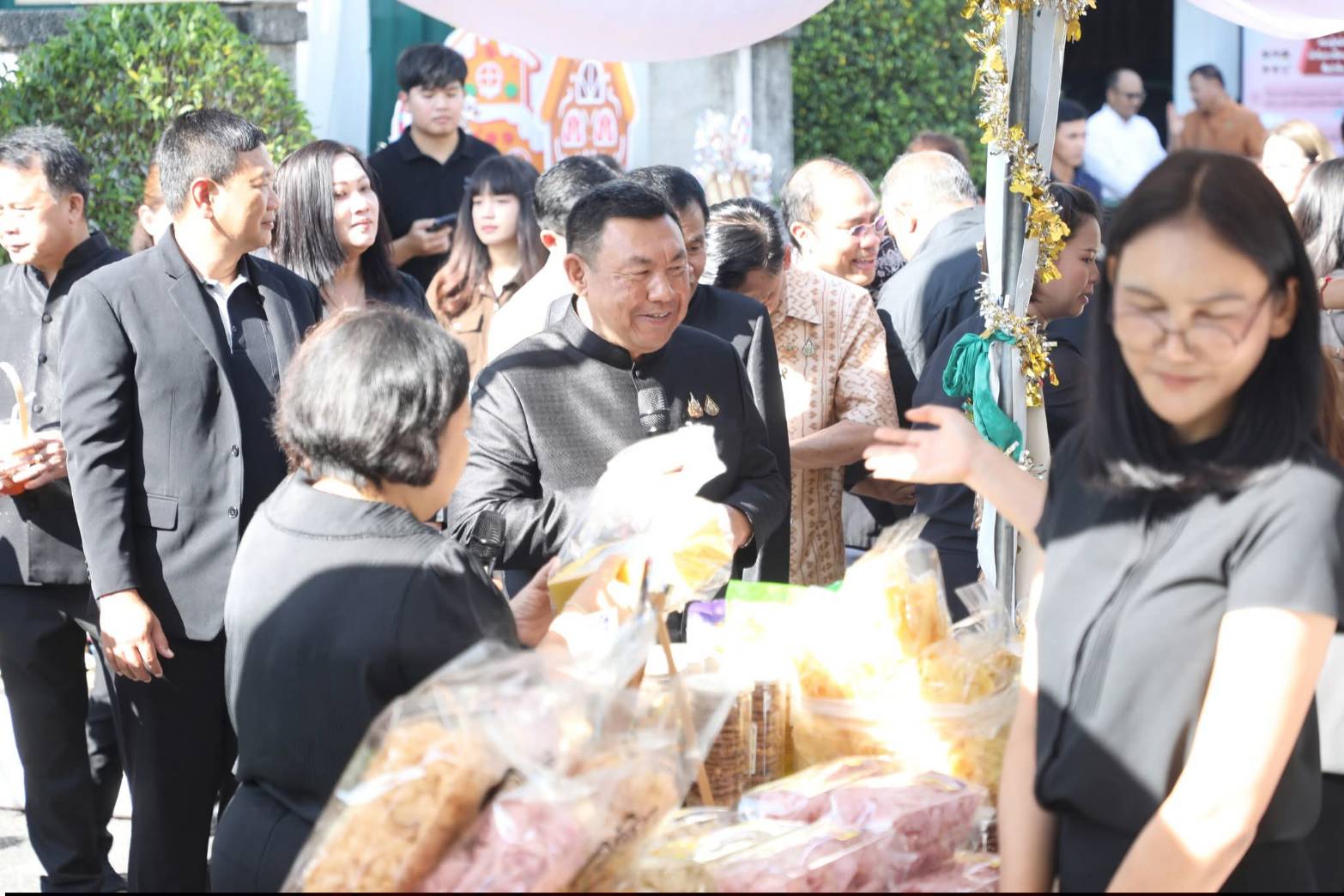 title - ส.ป.ก. เดินหน้าส่งเสริมรายได้เกษตรกร จัดงาน “ส่งความสุขปีใหม่ มอบให้เกษตรกรในเขตปฏิรูปที่ดิน” ทั่วประเทศ  ณ สำนักงานการปฏิรูปที่ดินเพื่อเกษตรกรรม ถนน ราชดำเนินนอก